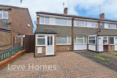 3 bedroom end of terrace house for sale, Butely Road, Luton, LU4 9EX