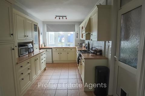 3 bedroom semi-detached house for sale, Brandon Road, Hinckley