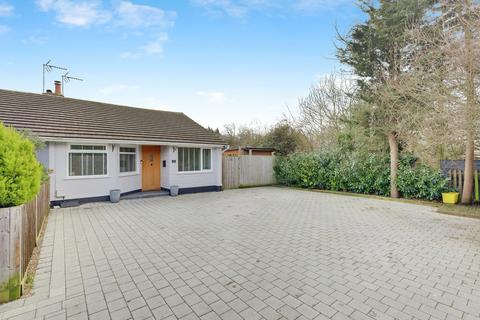 2 bedroom semi-detached bungalow for sale, Tylewood, Benfleet, SS7