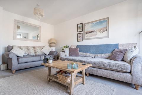 5 Squirrel Gardens, Witney, OX28 6NS