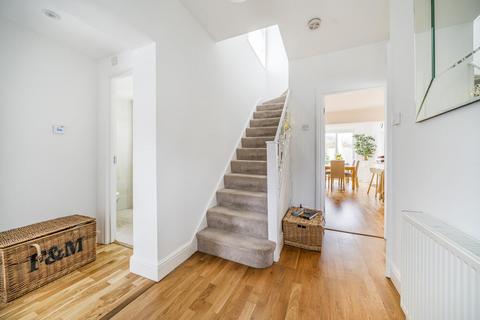 80 Greenway, Chislehurst, BR7 6JF