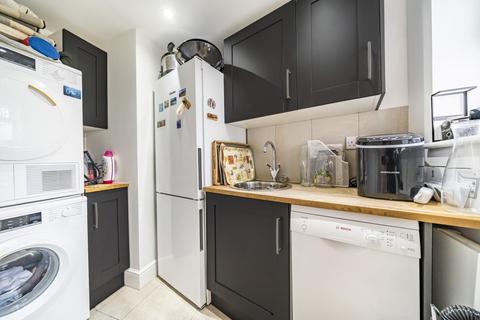 80 Greenway, Chislehurst, BR7 6JF