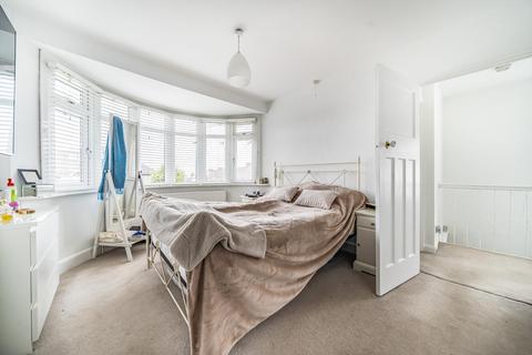 80 Greenway, Chislehurst, BR7 6JF