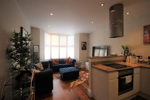 1 bedroom house to rent, Rose Valley, Brentwood