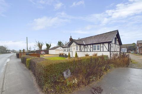 Manor Cottage Moss Lane, Burscough, Ormskirk, L40 4AS