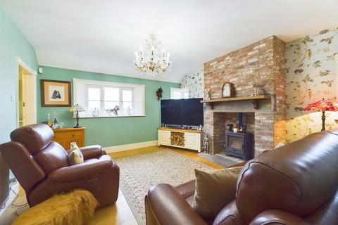 Manor Cottage Moss Lane, Burscough, Ormskirk, L40 4AS