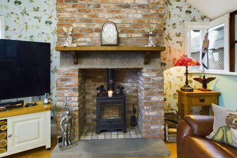 Manor Cottage Moss Lane, Burscough, Ormskirk, L40 4AS