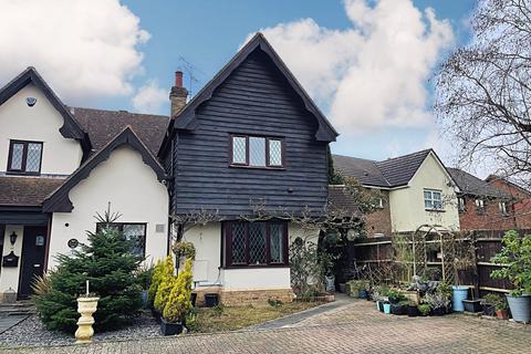 3 bedroom end of terrace house for sale, Beehive Court, Hatfield Heath, Bishop's Stortford, CM22