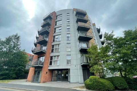 2 bedroom flat to rent, Stillwater Drive, Manchester M11