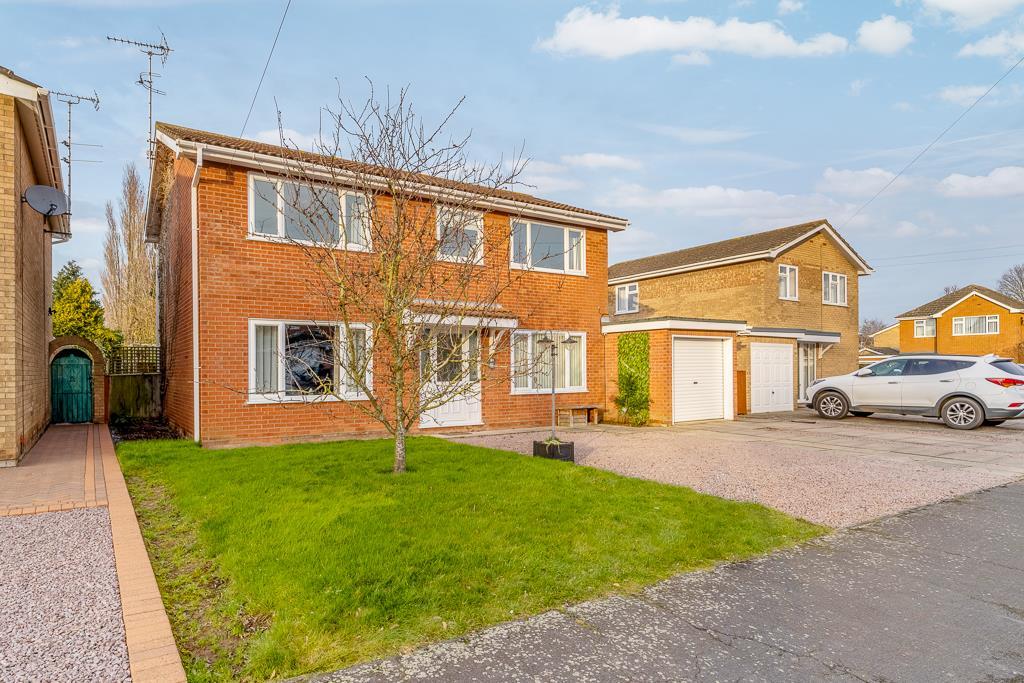 51 Mountbatten Avenue (Pinchbeck)-3.jpg