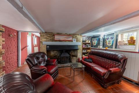 Pub for sale, Northwold IP26