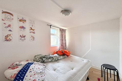 4 bedroom flat for sale, First and Second Floor Flat, 59 St Pauls Road, Tottenham, N17 0ND