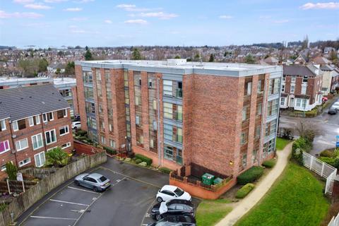 2 bedroom apartment for sale, Binding Close, Nottingham