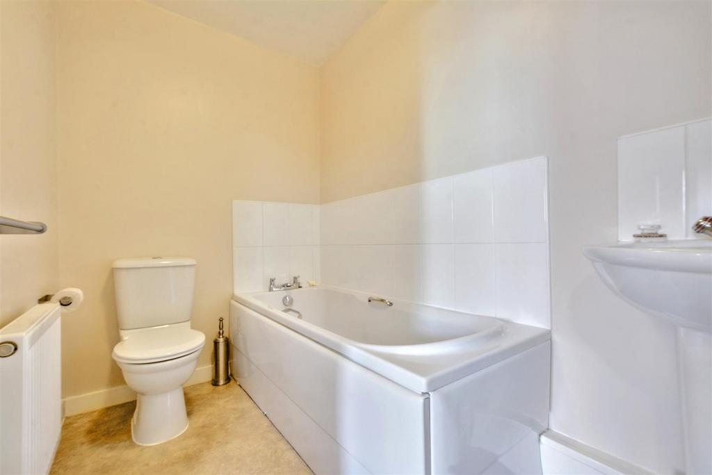 Bathroom.jpeg