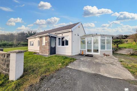 3 bedroom detached bungalow for sale, Kidwelly