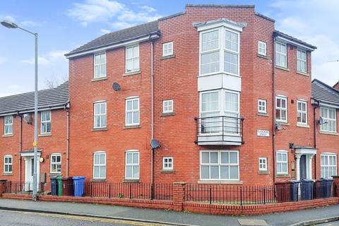 2 bedroom flat to rent, Blanchard Street, Hulme, Manchester, M15