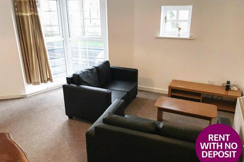 2 bedroom flat to rent, Blanchard Street, Hulme, Manchester, M15