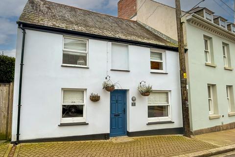 20 North Street, Lostwithiel, PL22 0EF