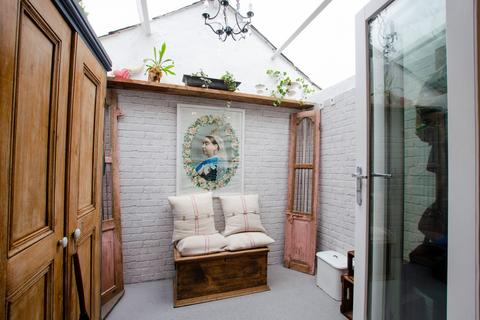 20 North Street, Lostwithiel, PL22 0EF