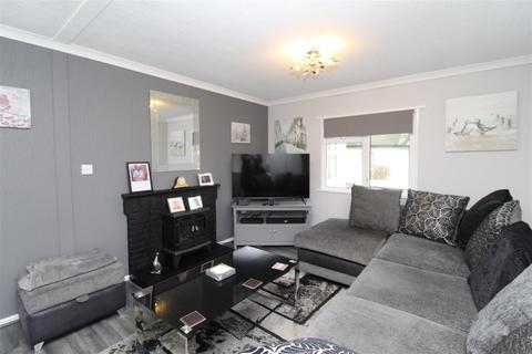 2 bedroom park home for sale, Keat Farm Close, Herne Bay