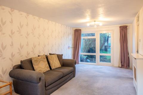 65 Dyche Road, Sheffield, S8 8DR