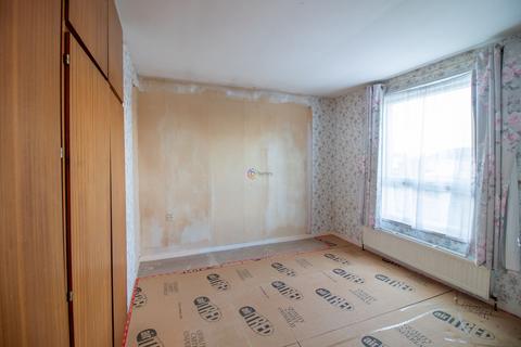 65 Dyche Road, Sheffield, S8 8DR