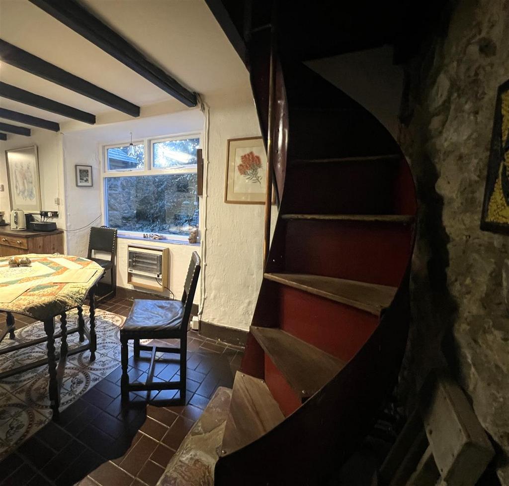 Stairs & Landing