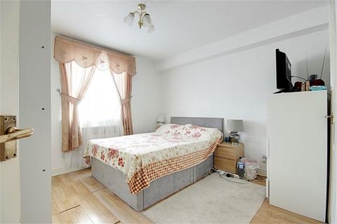 2 bedroom flat for sale, Needham Court, Manton Road, Manton Road, Enfield, Middlesex, EN3