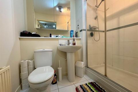 Studio for sale, Albany Heights, Grays