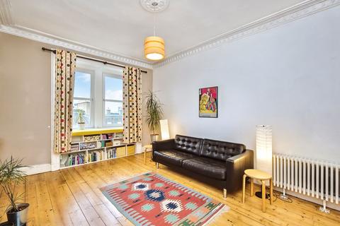 2 bedroom flat for sale, 43 (5F2), Barclay Place, Bruntsfield, Edinburgh, EH10 4HW