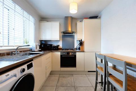 2 bedroom semi-detached house for sale, Meadow Road, South Littleton WR11