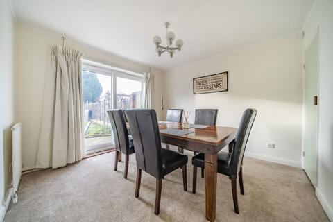 122 Avalon Road, Orpington, BR6 9BB