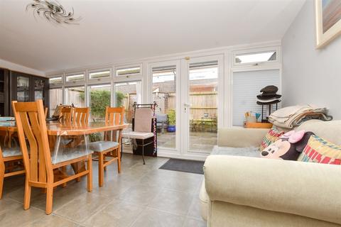 2 bedroom end of terrace house for sale, Lindbergh Road, Wallington, Surrey