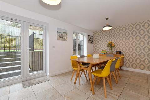 4 bedroom detached house for sale, Moat Lane, Lower Upnor, Rochester, Kent