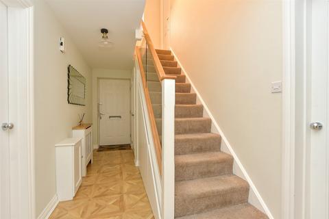 20 Moat Lane, Lower Upnor, Rochester, ME2 4GP