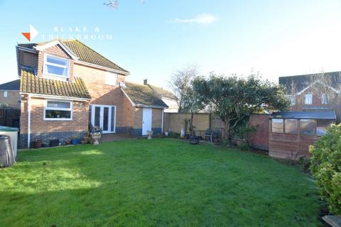 3 bedroom detached house for sale, Penzance Close, Clacton-on-Sea