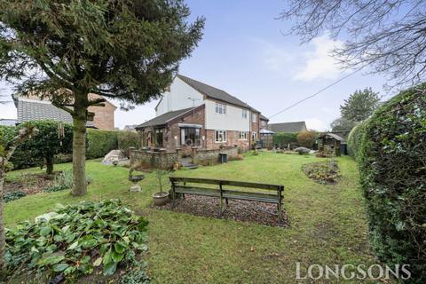 5 bedroom detached house for sale, Ormesby Drive, Swaffham