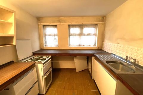 3 bedroom terraced house for sale, 28 Maxwell Street, Swindon, SN1 5DR