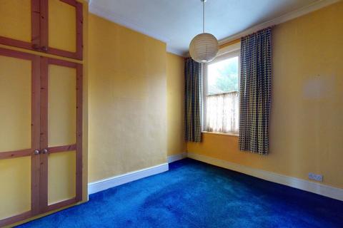 61 Pascoe Road, London, SE13 5JE