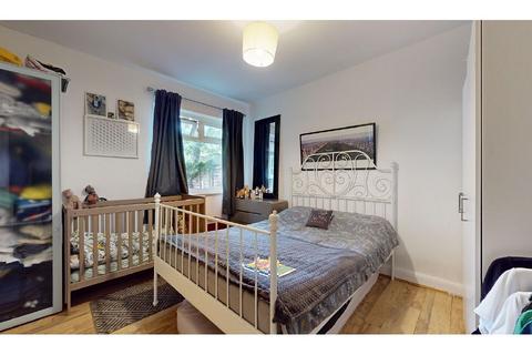 1 bedroom flat for sale, 105 Connell Crescent, Ealing, W5 3BJ