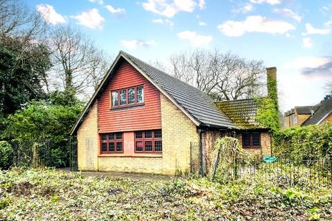 4 bedroom bungalow for sale, 46 Selborne Road, Croydon, CR0 5JQ