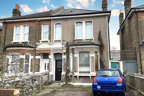 4 bedroom semi-detached house for sale, 19 Perry Hill, Catford, SE6 4LF