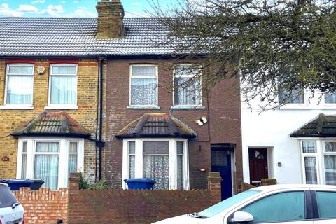 3 bedroom terraced house for sale, 16 Inverness Road, Southall, UB2 5QG