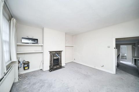 2 bedroom cottage for sale, 40 High Street, Wargrave, Reading, RG10 8BY