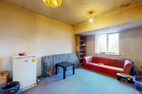 2 bedroom flat for sale, Flat 22 Lapwing Court, 2 Eagle Drive, Colindale, NW9 5BD