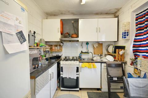 1 bedroom flat for sale, 12 River Gardens, Feltham, TW14 0RE