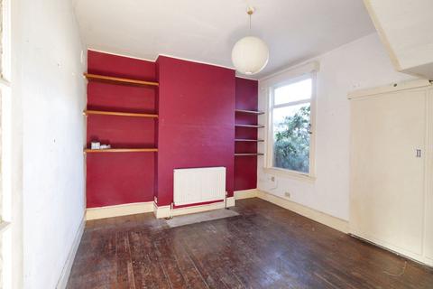 2 bedroom terraced house for sale, 32 Mortimer Road, East Ham, E6 3QW