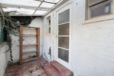 32 Mortimer Road, London, E6 3QW