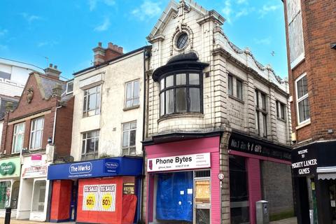 Retail property (high street) for sale, 37 King Street, Bridlington, YO15 2DN