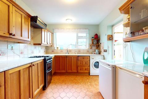 4 bedroom end of terrace house for sale, 14 Pretoria Road, North Chingford, E4 7HA